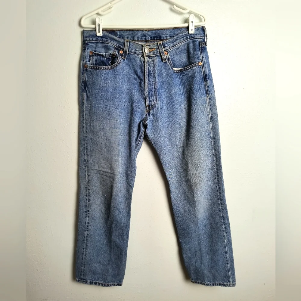 Levi's 501 Straight Leg Denim Pant Men's Size 33X30  Medium Wash Workwear